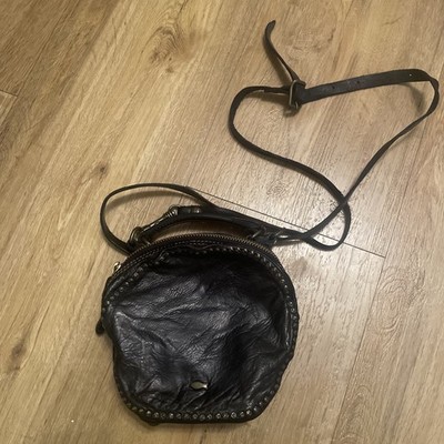 Campomaggi Tasche schwarz klein Nieten