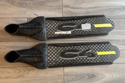 C4 Mustang Megaforce T700 Carbon Fiber Free Diving Spear Fishing Fins Made Italy