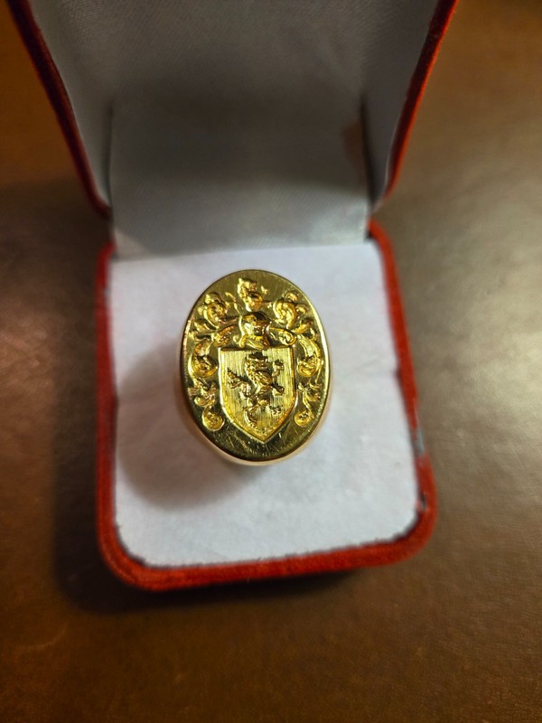 Mens Custom 14k Armorial Coat of Arms Crest Ring 40g Size 10