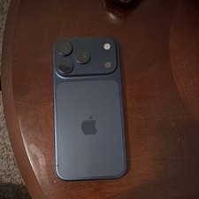 Apple iPhone Smartphone Blue Slate Style 12MP Camera Resolution