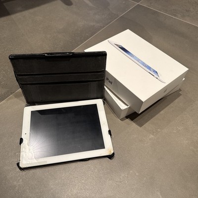 Apple iPad 16GB, Wifi, 24,64 cm, (9,7 Zoll) - Weiß UND Karton UND  Schutzhülle