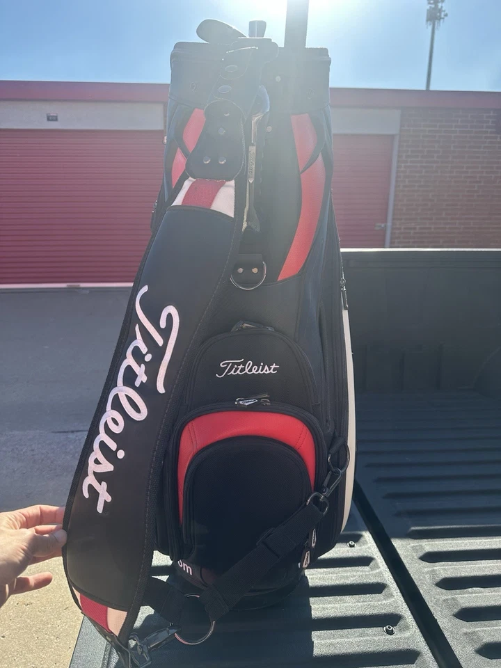Полноразмерная сумка для персонала Titleist - Изображение 3 из 4