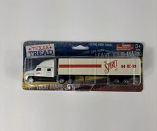 New Diecast H-E-B HEB Go Local Truck Highway Hauler Tractor Trailer Toy 1/64