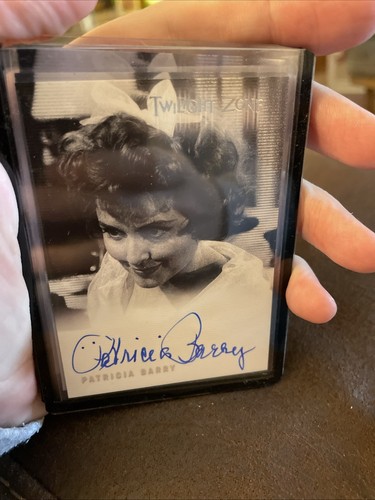 Twilight Zone Serie 4 Science & Superstition Patricia Barry A85 Autogrammkarte - Bild 1 von 3