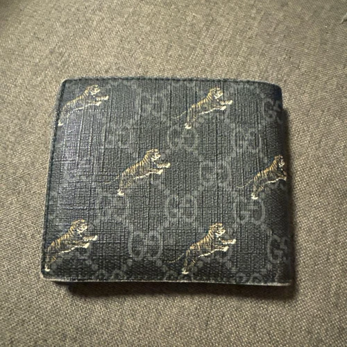 Portefeuille homme GUCCI GG Supreme à deux volets Tigre occasion