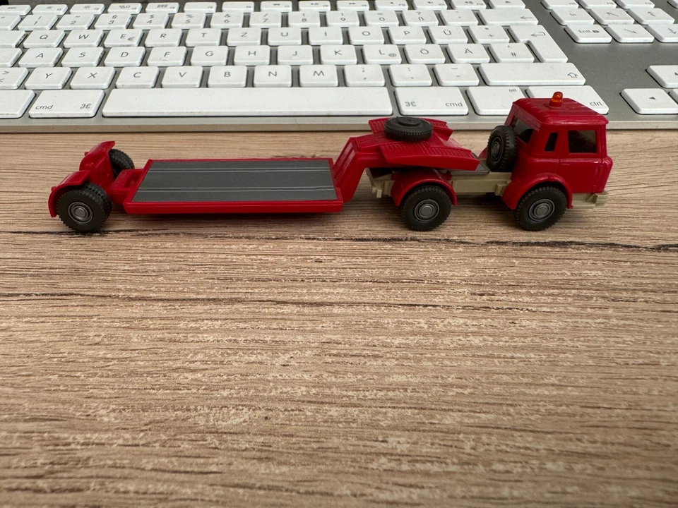 Antico WIKING IH Rimorchio Ribassato Autocarro Buone Condizioni 1:87 - Immagine 2 di 4