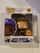 Funko Pop Sports Legends: Dodgers  Jackie Robinson #42 Chase ed Mint protector