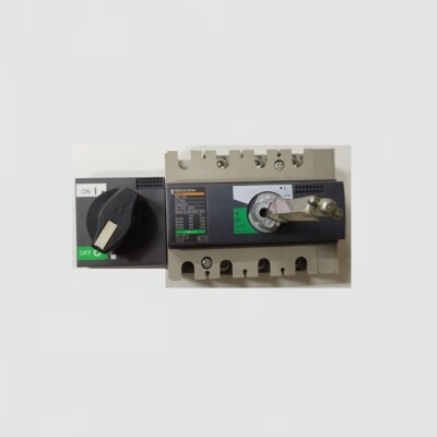       MERLIN GERIN INTERPACT INS 125  ITH 125A UI 750 V UIMP 8kV - 3 POLOS