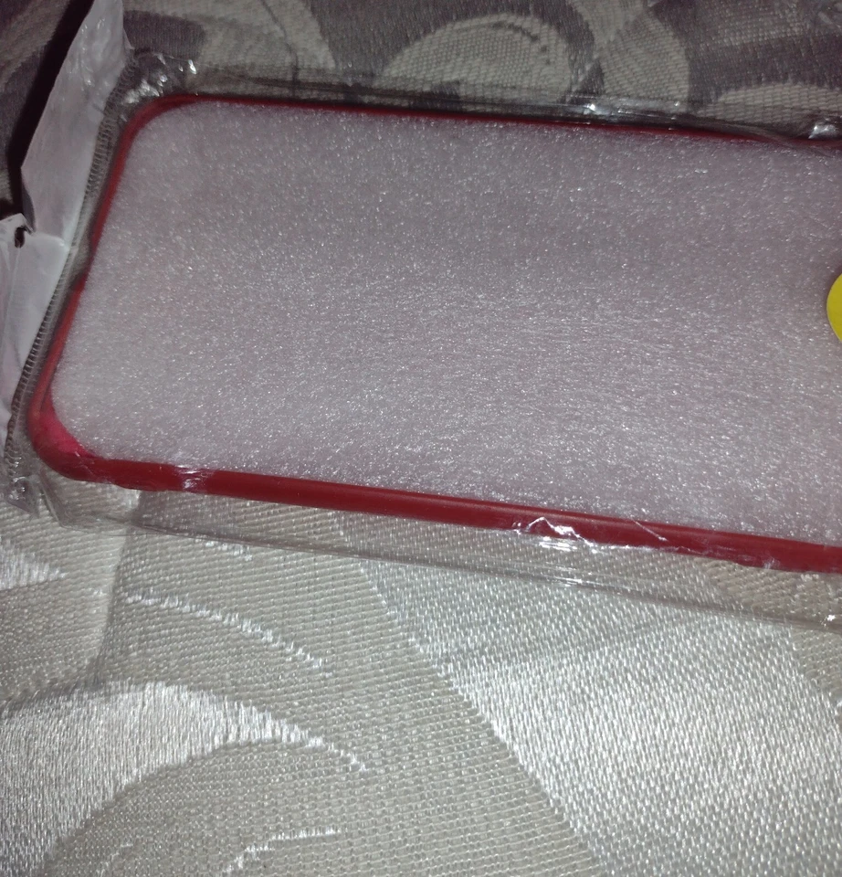 Funda Roja Supreme Apple iPhone 6+ NUEVA rara Foto 3 de 3