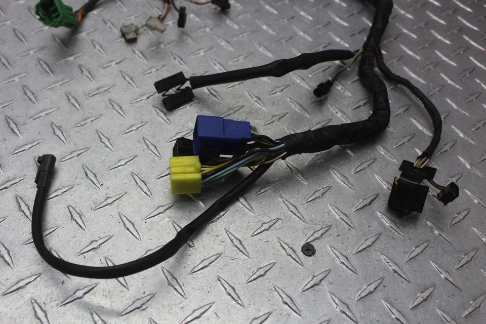 1997 SUZUKI BANDIT 1200 GSF1200S CHICOTE DE FIOS DO MOTOR PRINCIPAL 36610-27E10 - Imagem 2 de 4