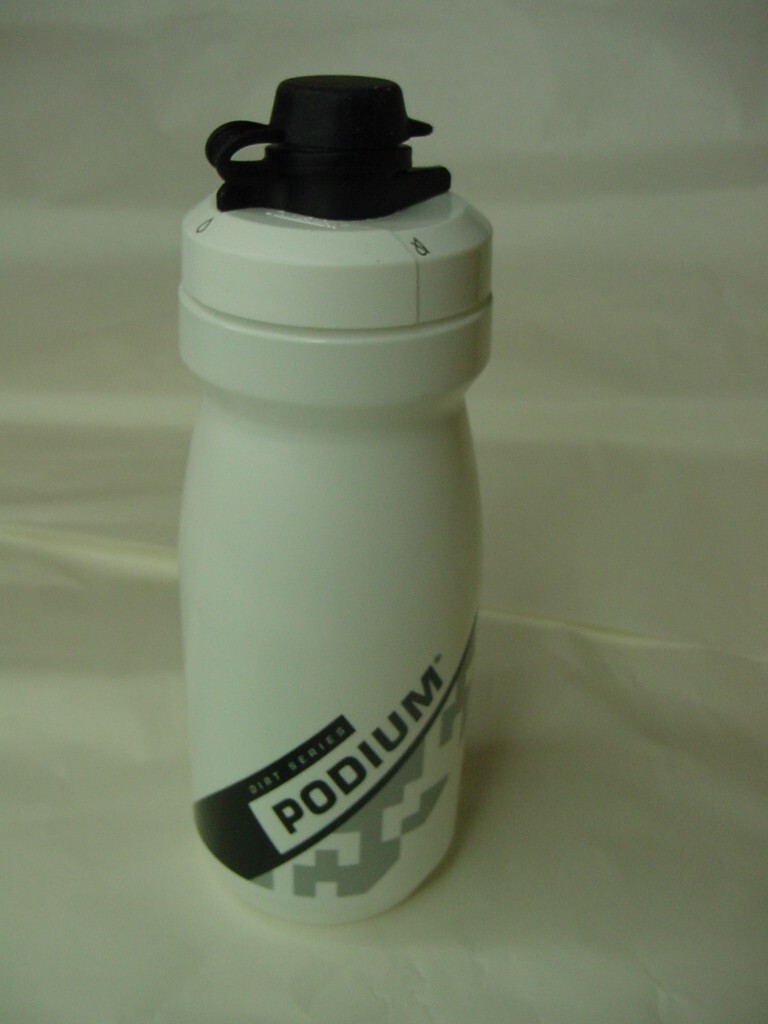 NEW - CAMELBAK DIRT SERIES PODIUM 21oz WATER BOTTLE