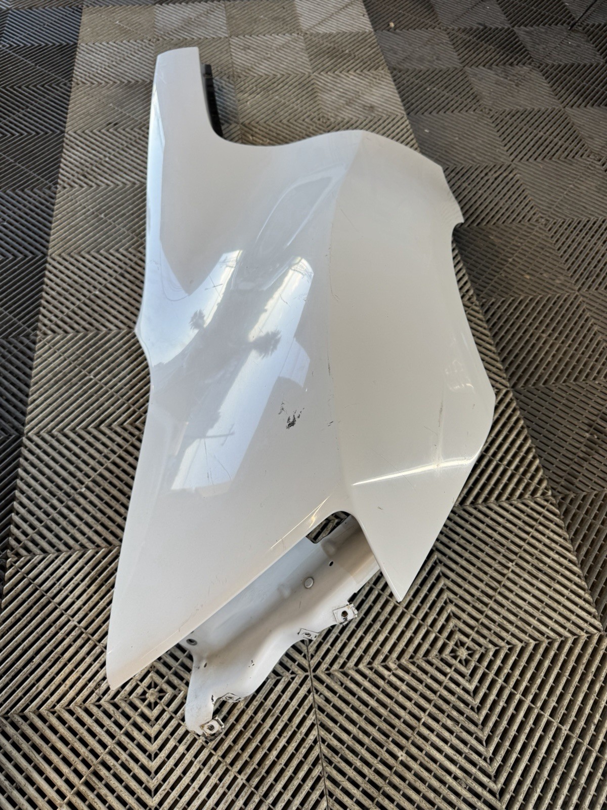 Audi R8 2008-2012 Rear Right Quarter panels Set White