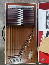 Vintage 70/80's Rhythm Band 'PortAharp' 15-Chord Attache Case Autoharp
