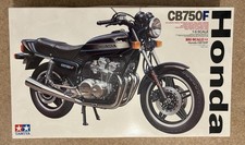 Tamiya 1/6 scale Motorcycle Series No.20 Honda CB750F plastic model kit old bike