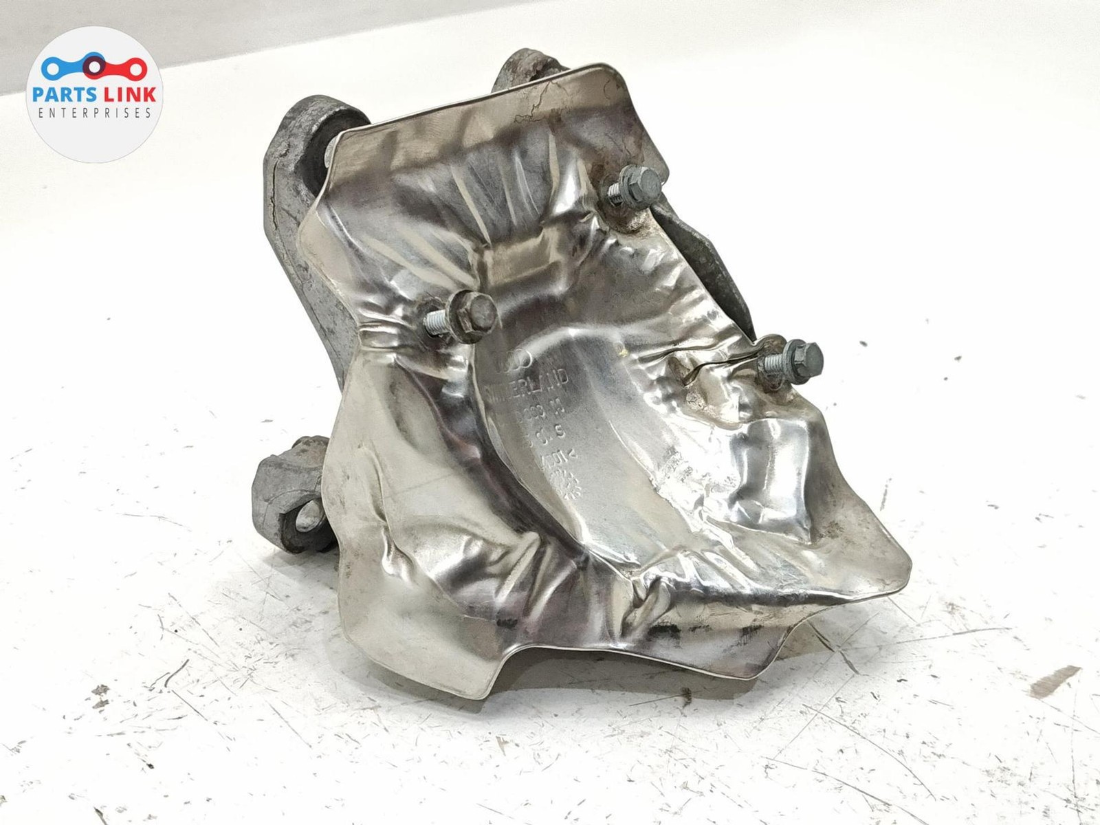 Bentley Bentayga Speed 2017-2020 Right Mounting bracket