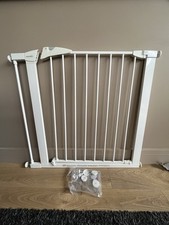 Munchkin Maxi Secure Safety Pressure Fit Stair Gate, 76-117cm With Extension