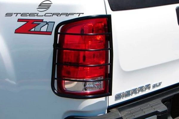 For GMC Sierra 2500 HD 2007-2014 SteelCraft 30370 Black Tail Light Guards Foto 2 de 3