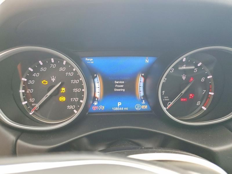 Maserati Levante 2018 Air box top