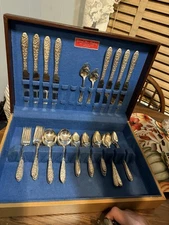 50 pieces National Silver Narcissus Floral Repoussé Silverplate Fork Spoon knife