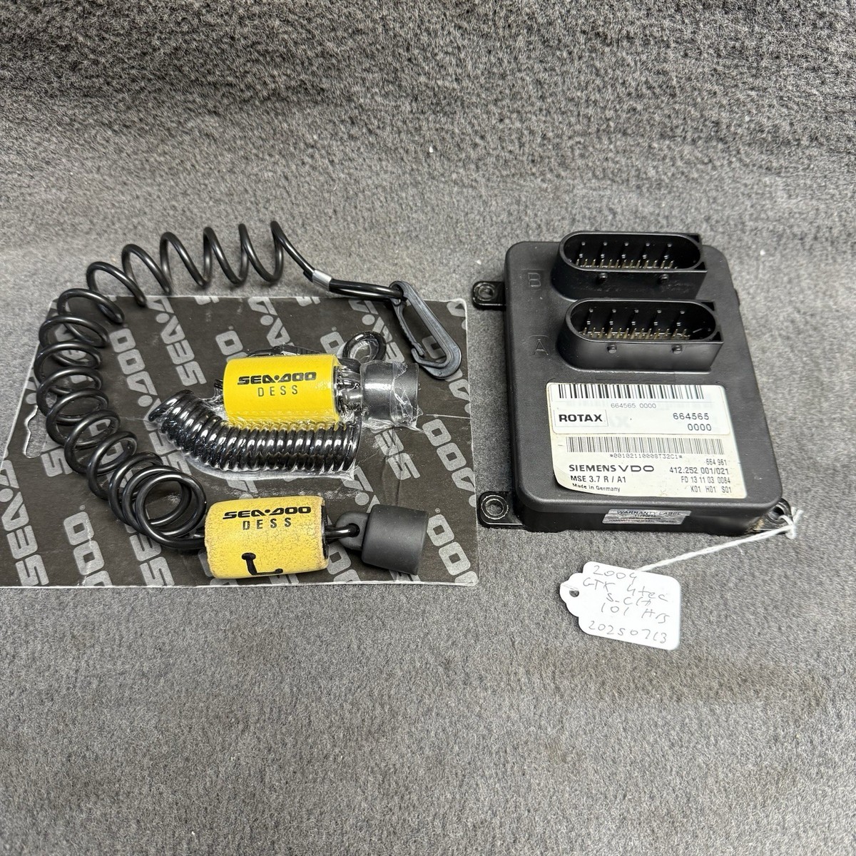 2004 SEADOO GTX 185 ECM & DESS Key 04 Control Module