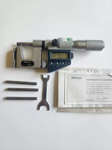 Mitutoyo 317-711-30 ACM-1"DX Micrometer, IP65, Uni-Mike, 0"-1",0.00005"/0.001 mm