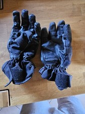 Motorradkleidung (Handschuhe, Helm, Jacke, Hose, Schuhe) kaum gebraucht.