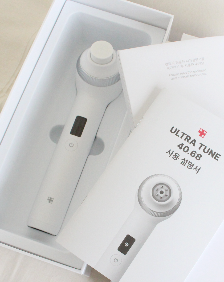 Medicube AGE-R Ultra Tune 40.68 Home Skin Care Device Medicube AGE-R Ultra Tune 40.68 Home Skin Care Device