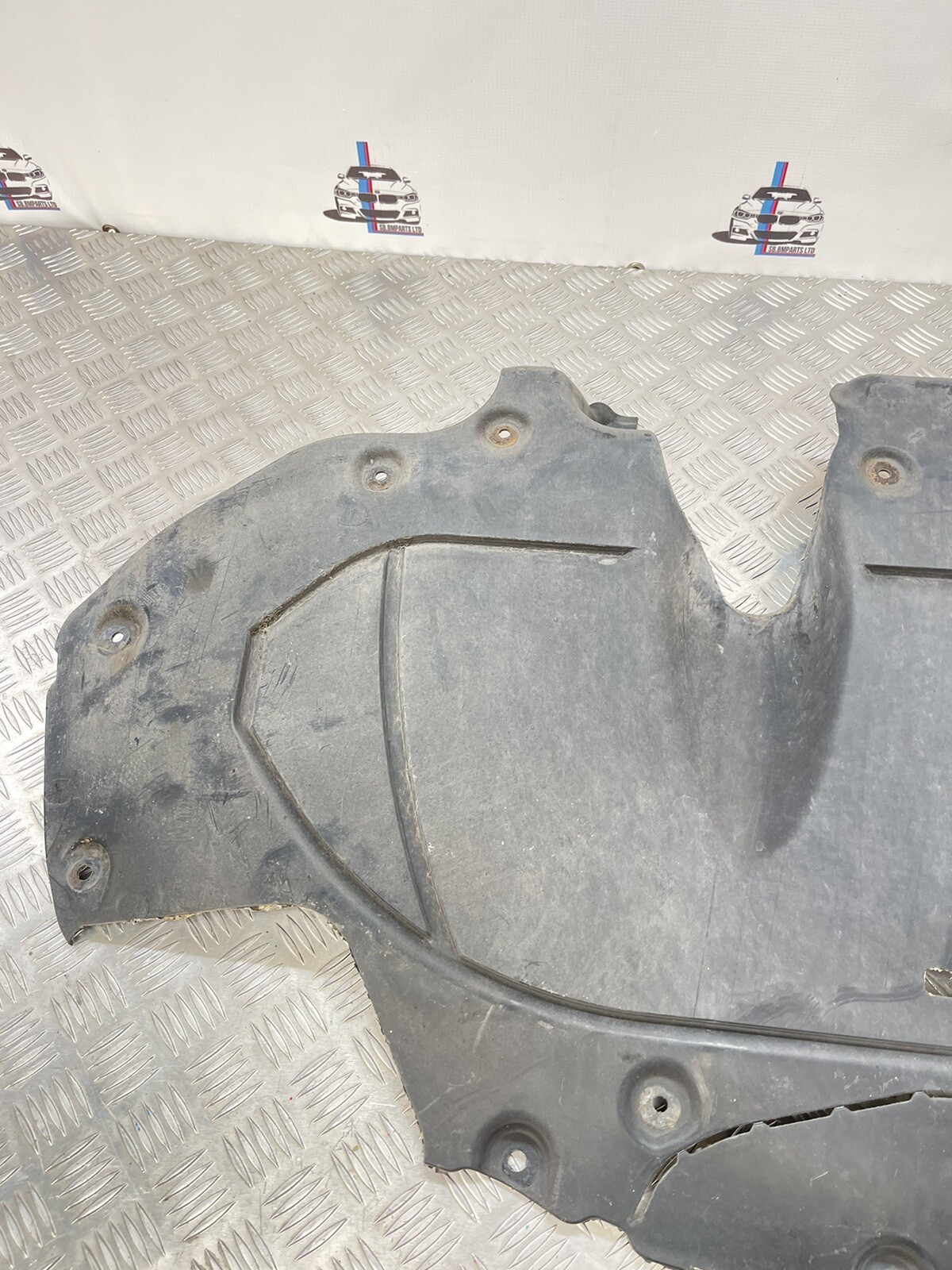 BMW 5 SERIES REAR DIFFUSER DIESEL UNDERBODY 7340782 G30/G31/LCI 