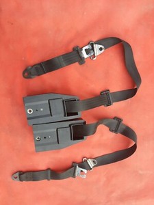 BMW E21 Sicherheitsgurt Gurt  Obergurt vorne recht links 1849692