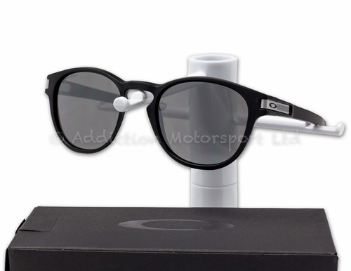 OAKLEY Latch Sunglasses Matte Black 
