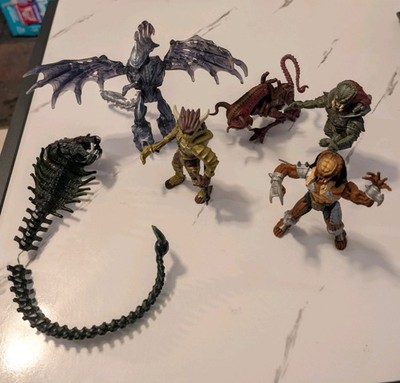Kenner Aliens/Predator 1992/94 Figures Set Bull Queen Snake Cracked Tusk Lot VTG