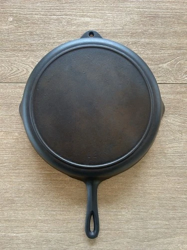 BSR Red Mountain Series #12 Cast Iron Skillet, Restored, Sits Flat, Swirls!