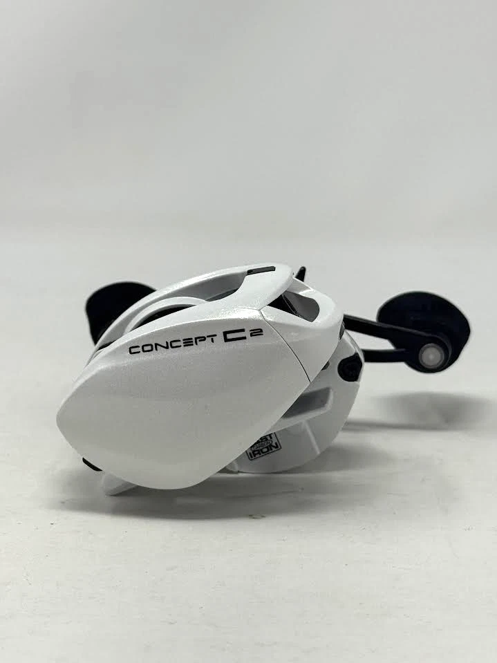 13 FISHING * CONCEPT C2 GEN II * 7.5:1 BAITCAST REEL " NEW " LH C2-7.5-LH - Image 2 of 4
