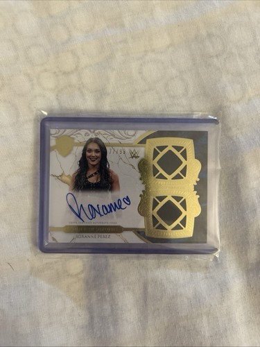 2025 Topps Royalty WWE Regalia Relic Signatures Roxanne Perez /99