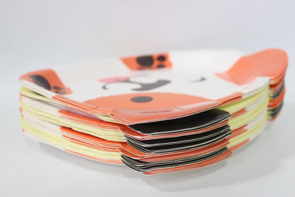 Dog Party Assorted 9 inch Lunch Plates - Party Supplies 40 ct (pack of 1) - Image 4 of 4