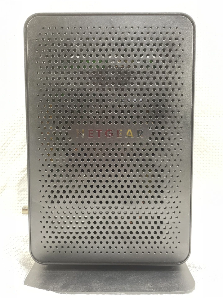 Netgear N450 CG3000Dv2 DOCSIS 3.0 Wireless Cable Modem/Router + Power Adapter - Image 2 of 4