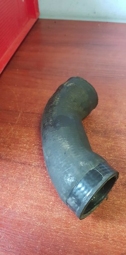 BMW 3 (E46) Diesel Ladeluftkühler Schlauch Rohr 224856