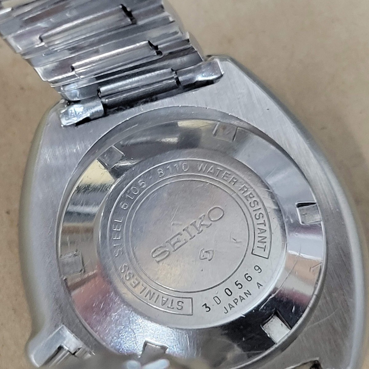 SEIKO 6105-8110 44MM CAPTAIN WILLARD WITH STAINLESS STEEL BRACEL