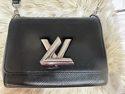 【SALE】 LOUISVUITTON ルイヴィトン ツイストPM Louis Vuitton Twist Shoulder Bag PM Gray Leather for sale