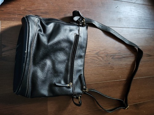 b.o.c. Black Faux Leather Multi-Pocket Crossbody Adjustable Strap See Picture - Picture 2 of 12