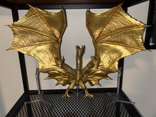 S.H. MonsterArts King Ghidorah 2019 Godzilla King of the Monsters Special Color