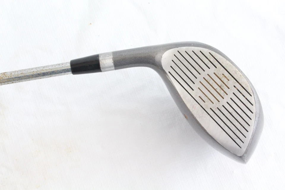 MacGregor MGX Oversize Offset Titanium Head RH Steel 3 Wood Golf Club - Image 4 of 4