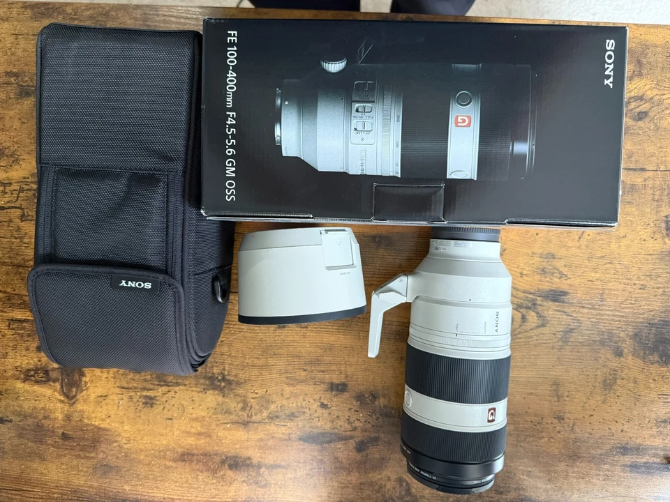 Lente Sony FE 100-400mm F4.5-5.6 GM OSS SEL100400GM com caixa e UV - Imagem 2 de 4