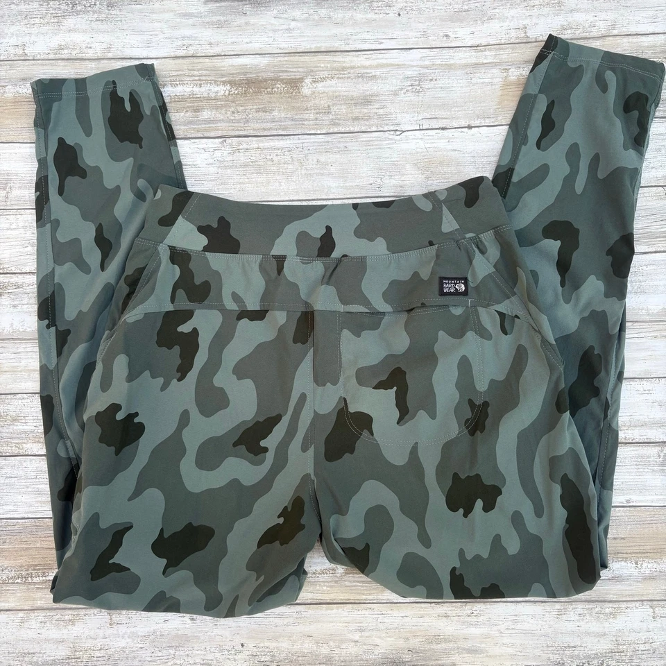 Pantalones al tobillo Mountain Hardwear Dynama talla S verde camuflaje atléticos al aire libre Foto 3 de 4