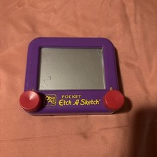 Ohio Art Pocket Etch A Sketch 2010 Purple & red. Working