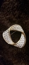 Vintage M&S Golden tone Brooch With White Stones