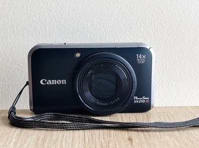 Canon PowerShot SX210 IS 14.1MP Digital Camera