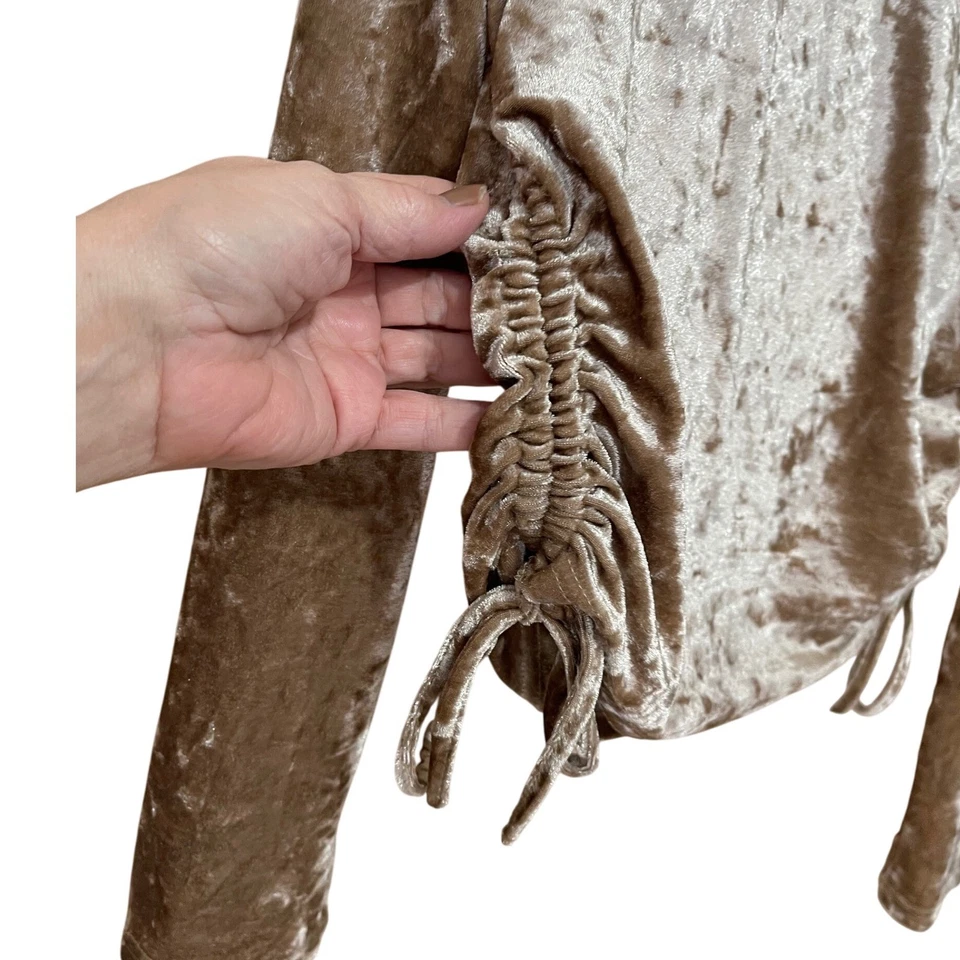 Top PAPAYA Terciopelo Triturado Lateral Acanalado Manga Larga Champagne-Bronce Talla L Foto 4 de 4