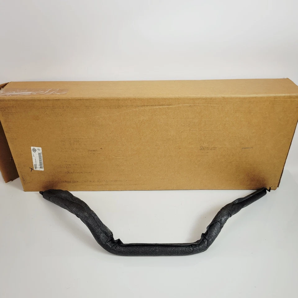 Genuine oem 2017 Harley Davidson Fat Boy S Gloss Black Handlebars 55800634A - Image 2 of 4