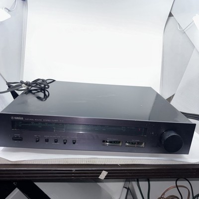 VINTAGE YAMAHA T-1 NATURAL SOUND AM/FM TUNER, VERY GOOD CONDITION